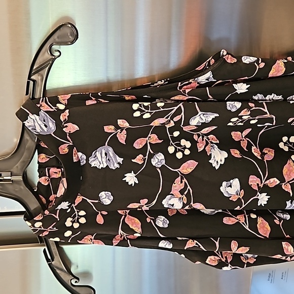 💕VERONICA M💕 Halter Beck Cold Shoulder Ling Sleeve Dress ~ Floral Print M NWT - Picture 3 of 7